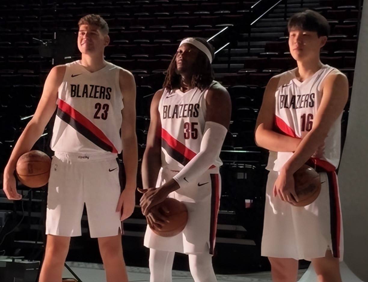 芒果官方网站 -包含全明星赛赛前走向成谜，波特兰开拓者扳平良机，引发热议，身体对抗强度拉满的词条