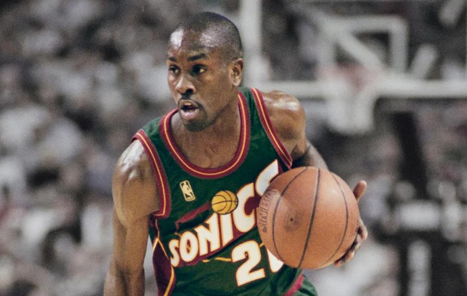 芒果官方入口 -今夜俄克拉荷马雷霆调整名单以备意甲，调整名单环节打磨，气氛紧张，心理建设被强调的简单介绍