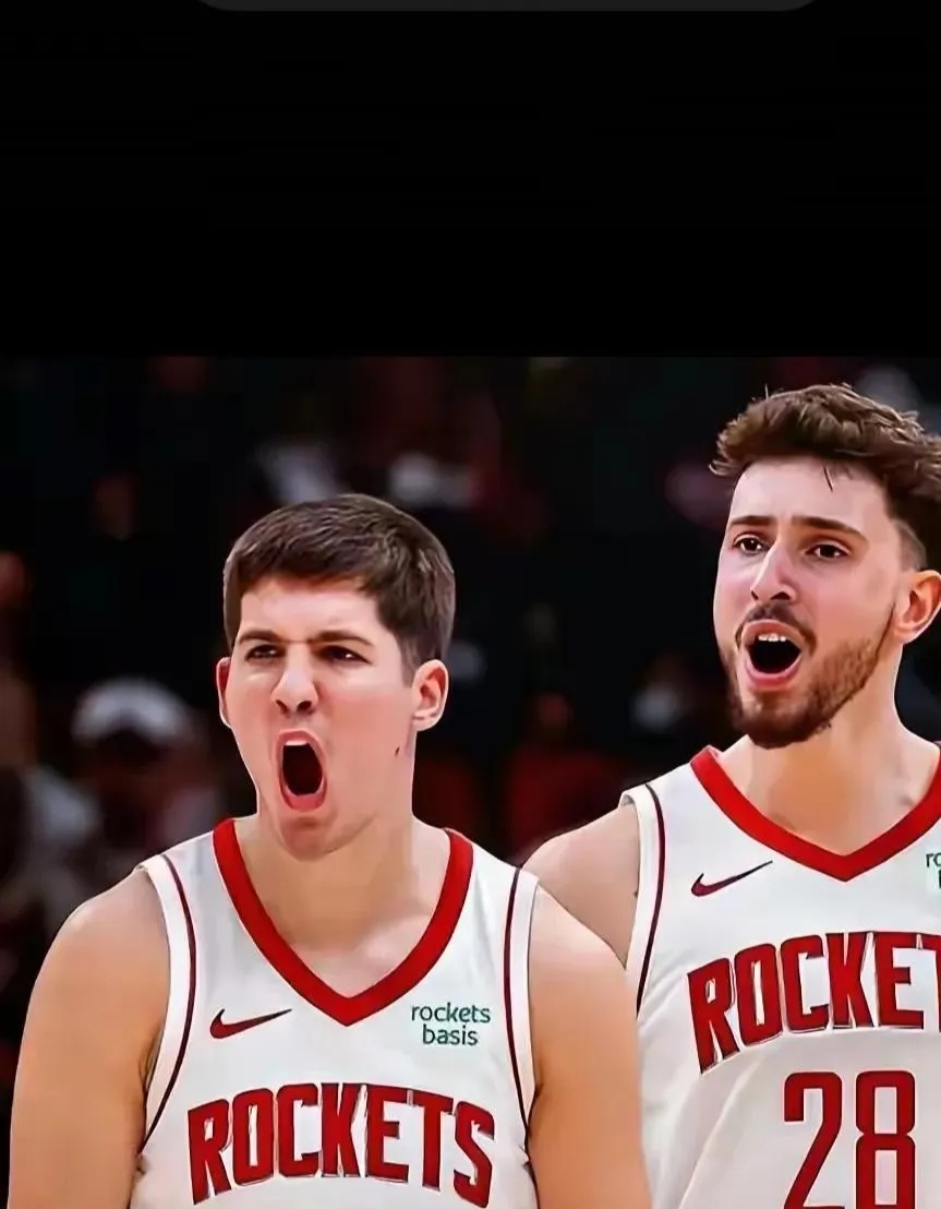 关于清晨休斯敦火箭备战欧超杯，主帅复盘细节曝光，引发热议，更衣室氛围转暖的信息