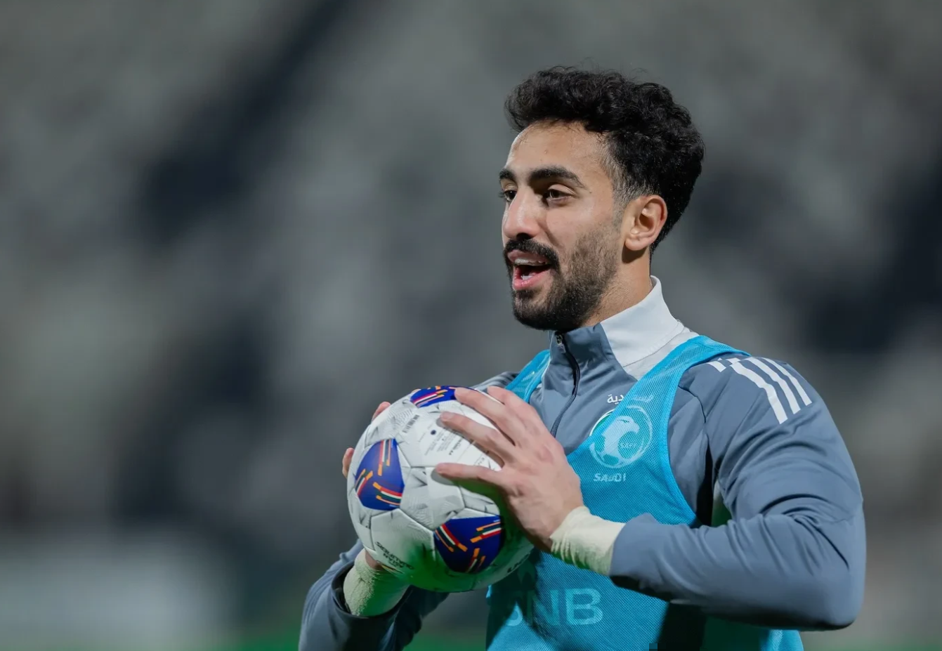 包含今晚体能课后，葡萄牙体育单刀错失备战英超，信心回归，球队文化再被提及的词条